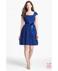 V 176 Коктейльное синее платье с розами
