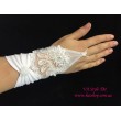 PR 124 Белые перчатки с атласным манжетом  