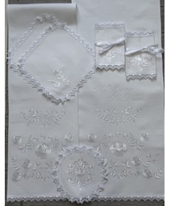 PL 196-domik  Набір рушників та платочки домотк квіти-вінок біл